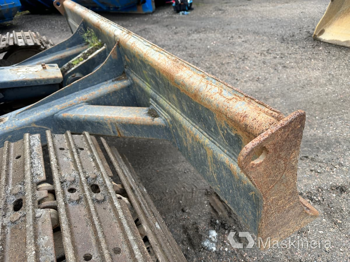 Excavadora de cadenas Grävmaskin New Holland Kobelco E70BSR-2: foto 39