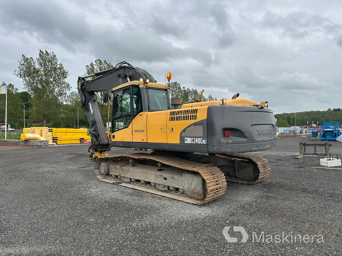 Grävmaskin Volvo EC240 CNL - Excavadora de cadenas: foto 3 Grävmaskin Volvo EC240 CNL - Excavadora de cadenas: foto 3
