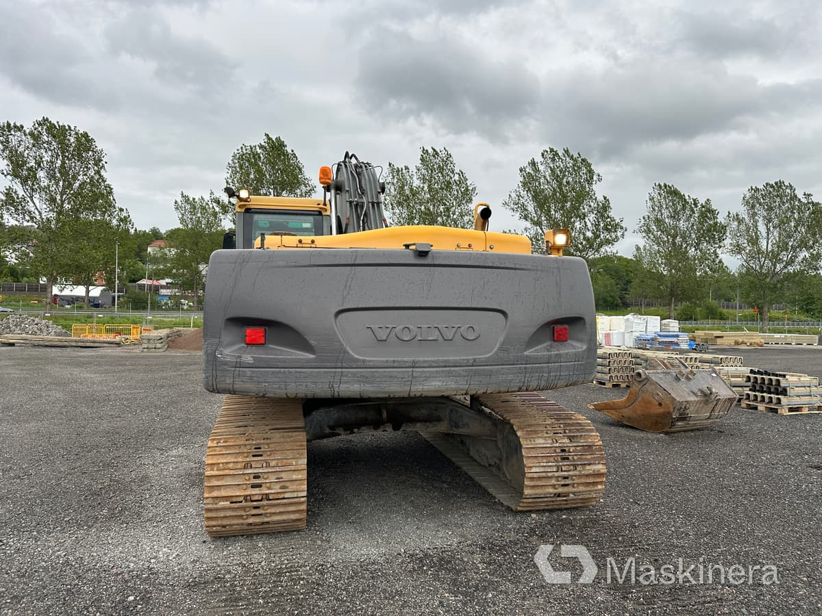 Grävmaskin Volvo EC240 CNL - Excavadora de cadenas: foto 4 Grävmaskin Volvo EC240 CNL - Excavadora de cadenas: foto 4