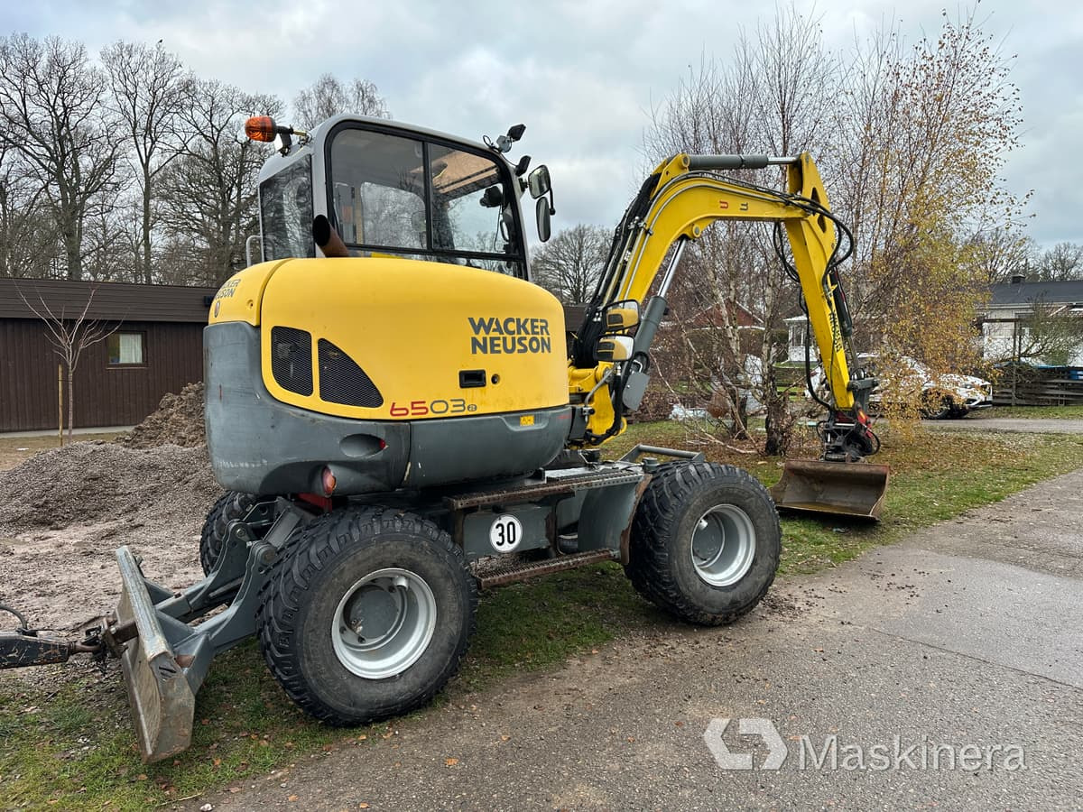 Hjulgrävare Wacker Neuson 6503-2 med vagn & redskap - Excavadora de cadenas: foto 3 Hjulgrävare Wacker Neuson 6503-2 med vagn & redskap - Excavadora de cadenas: foto 3