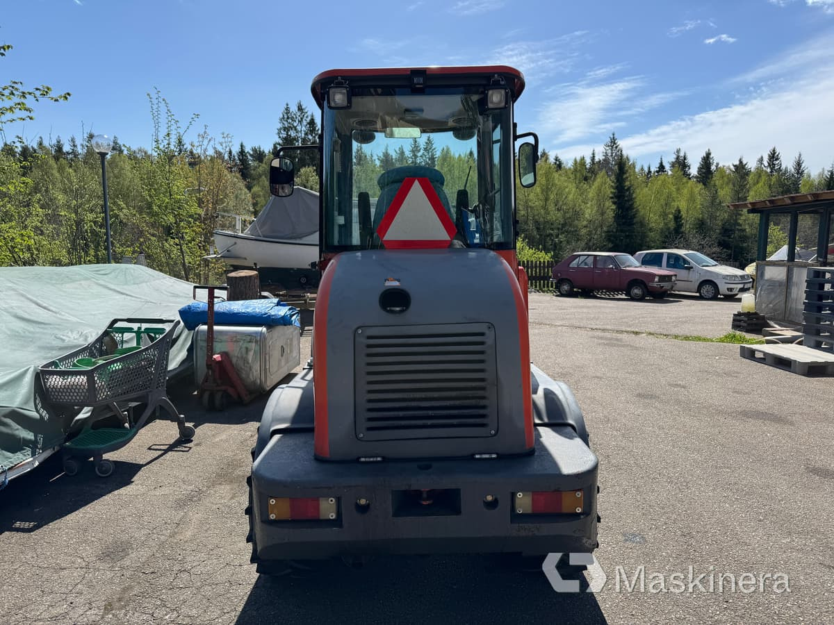 Hjullastare Everun SEDE 800 PRO (rep. objekt) - Cargadora de ruedas: foto 4 Hjullastare Everun SEDE 800 PRO (rep. objekt) - Cargadora de ruedas: foto 4