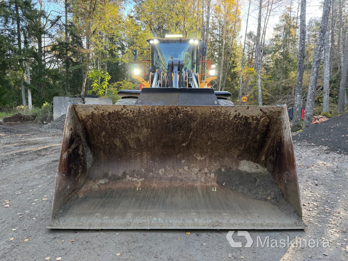 Hjullastare Volvo L180H - Cargadora de ruedas: foto 2 Hjullastare Volvo L180H - Cargadora de ruedas: foto 2