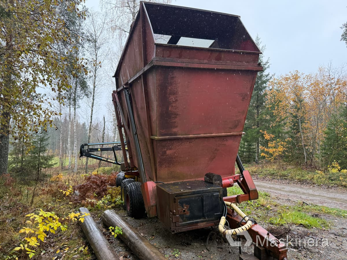 Höglastande & Högtippande Vagn - Maquinaria agrícola: foto 4 Höglastande & Högtippande Vagn - Maquinaria agrícola: foto 4