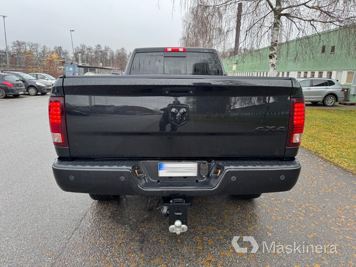 Furgón Pickup Ram 2500 Laramie: foto 8 Furgón Pickup Ram 2500 Laramie: foto 8