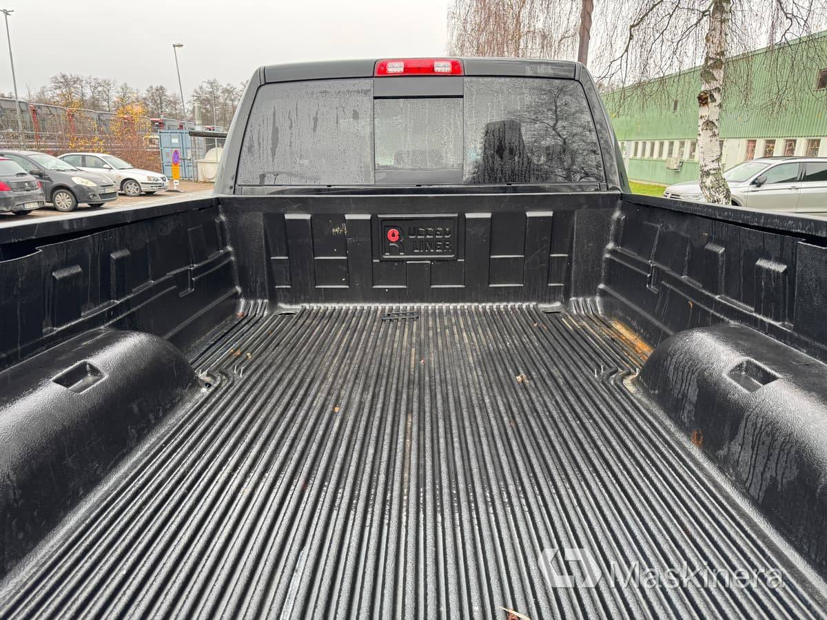 Furgón Pickup Ram 2500 Laramie: foto 12 Furgón Pickup Ram 2500 Laramie: foto 12