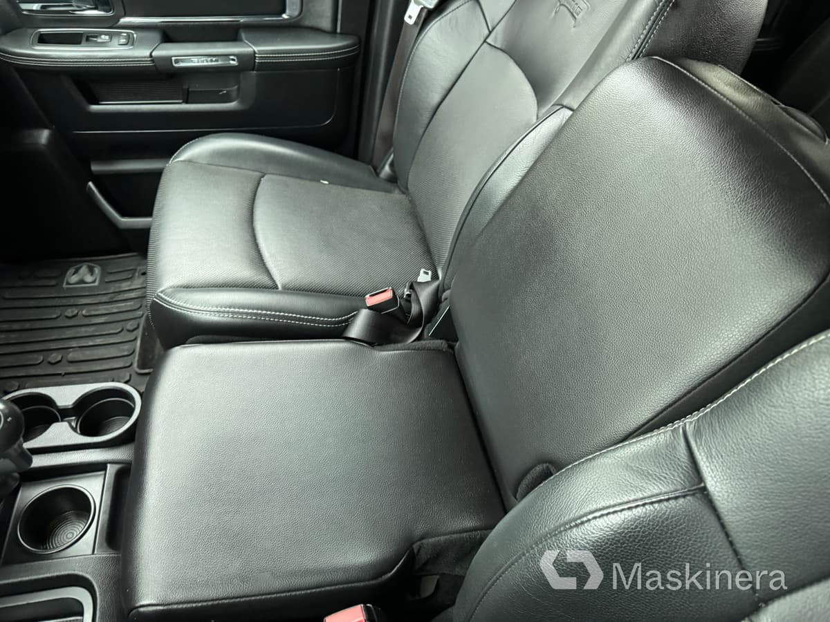 Furgón Pickup Ram 2500 Laramie: foto 24 Furgón Pickup Ram 2500 Laramie: foto 24