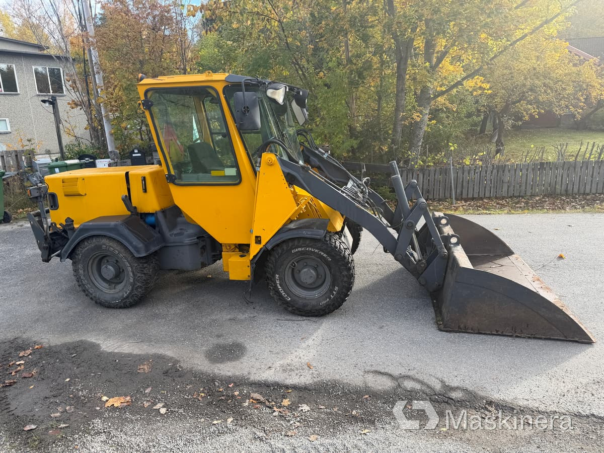 Redskapsbärare Wille 455B med snöutrustning - Cargadora de ruedas: foto 5 Redskapsbärare Wille 455B med snöutrustning - Cargadora de ruedas: foto 5