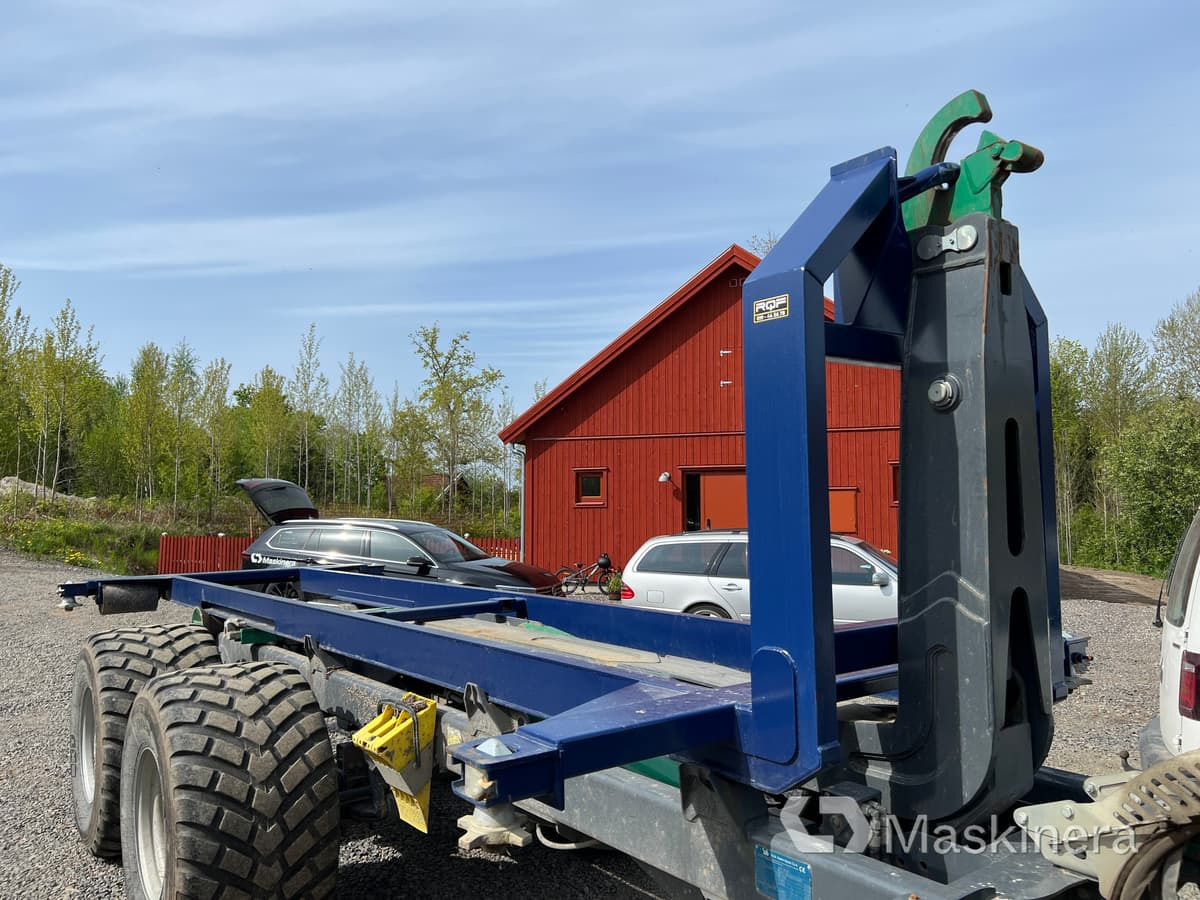 Rosenqvist Försäljning Lastväxlarram för container 20 fot - Equipos de gancho multilift/ De cadena multilift: foto 1 Rosenqvist Försäljning Lastväxlarram för container 20 fot - Equipos de gancho multilift/ De cadena multilift: foto 1