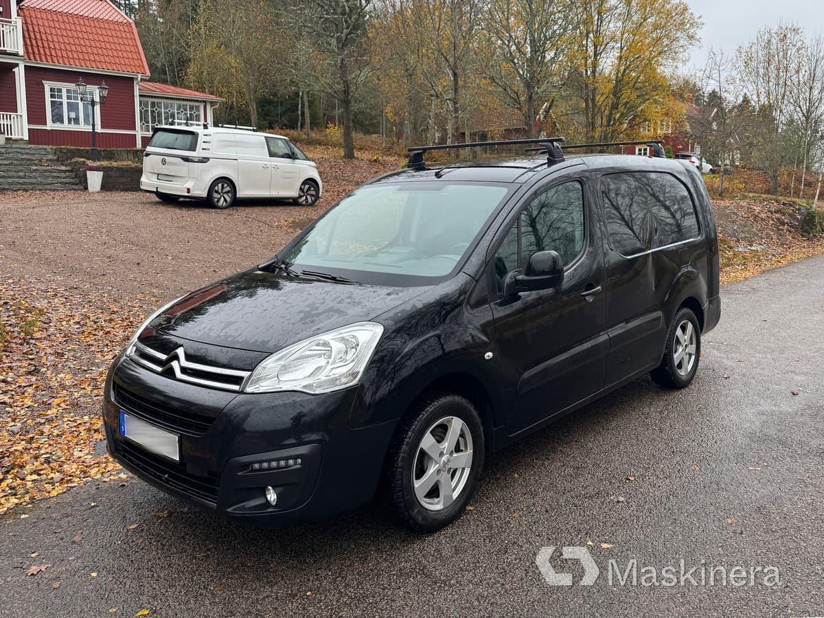 Skåpbil Citroen Berlingo - Furgoneta pequeña: foto 1 Skåpbil Citroen Berlingo - Furgoneta pequeña: foto 1