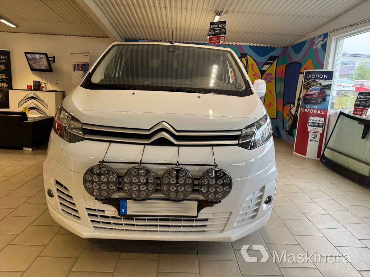 Skåpbil Citroën Jumpy - Furgoneta pequeña: foto 2 Skåpbil Citroën Jumpy - Furgoneta pequeña: foto 2