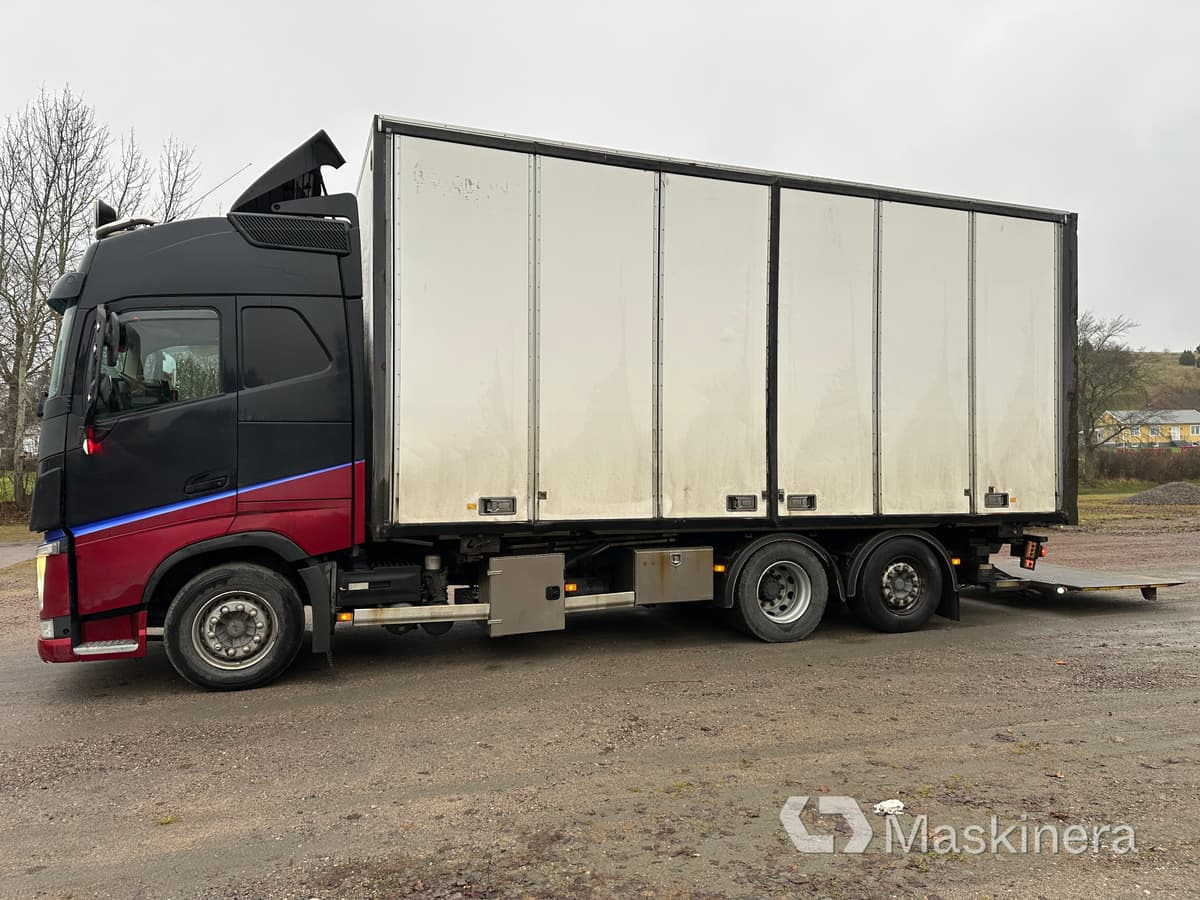 Skåpekipage Volvo FH – Närko D4H - Camión caja cerrada: foto 2 Skåpekipage Volvo FH – Närko D4H - Camión caja cerrada: foto 2