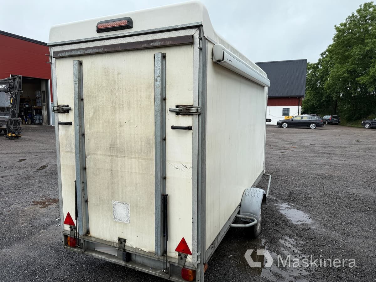 Skåpsläp Thule tgab Ce 100035R - Remolque caja cerrada: foto 5 Skåpsläp Thule tgab Ce 100035R - Remolque caja cerrada: foto 5
