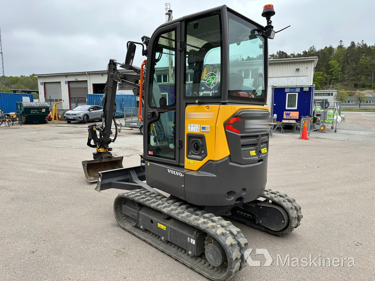Volvo JECR25D Electric Grävmaskin Volvo ECR25 Electric - Excavadora de cadenas: foto 3 Volvo JECR25D Electric Grävmaskin Volvo ECR25 Electric - Excavadora de cadenas: foto 3