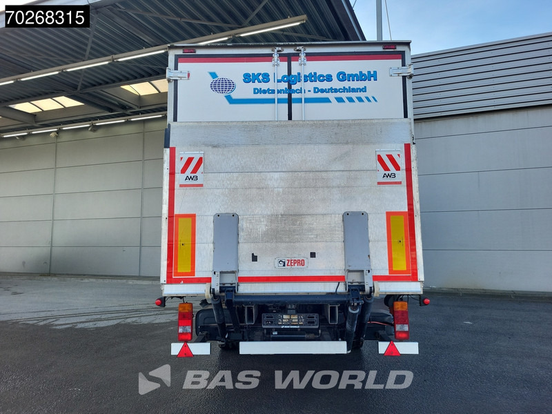 Iveco Daily 40C15 3.0 150pk BE Combi 2420kg laadvermogen Bakwagen Koelwagen Koeler Koel Laadklep Trekker 24m3 Cruise control - Cabeza tractora: foto 3 Iveco Daily 40C15 3.0 150pk BE Combi 2420kg laadvermogen Bakwagen Koelwagen Koeler Koel Laadklep Trekker 24m3 Cruise control - Cabeza tractora: foto 3