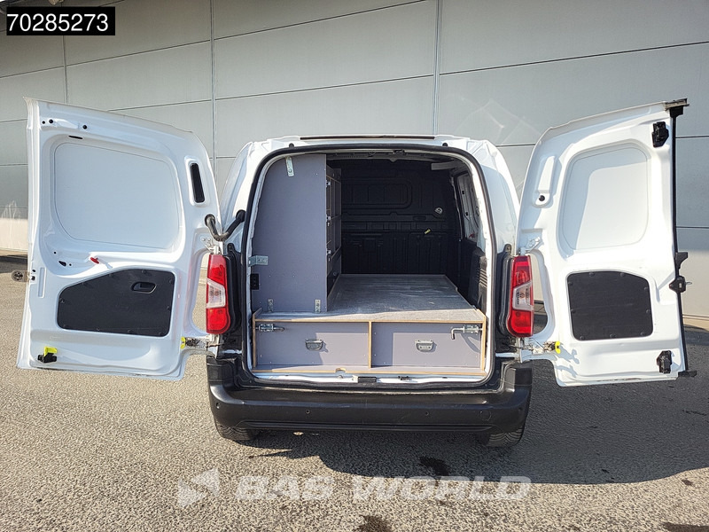 Citroën Berlingo 130PK L1H1 Benzine Emissievrije Euro6 Automaat Navi Airco Cruise Parkeersensoren L1 3m3 Airco Cruise control - Furgón: foto 3 Citroën Berlingo 130PK L1H1 Benzine Emissievrije Euro6 Automaat Navi Airco Cruise Parkeersensoren L1 3m3 Airco Cruise control - Furgón: foto 3