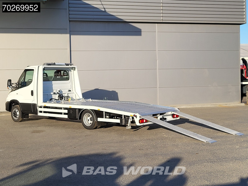 Iveco Daily 35C18 3.0L Automaat Luchtvering Autotransporter 2025model LED Lier Zwaailamp Oprijwagen Cartransporter Trekhaak Cruise control - Furgoneta: foto 5 Iveco Daily 35C18 3.0L Automaat Luchtvering Autotransporter 2025model LED Lier Zwaailamp Oprijwagen Cartransporter Trekhaak Cruise control - Furgoneta: foto 5