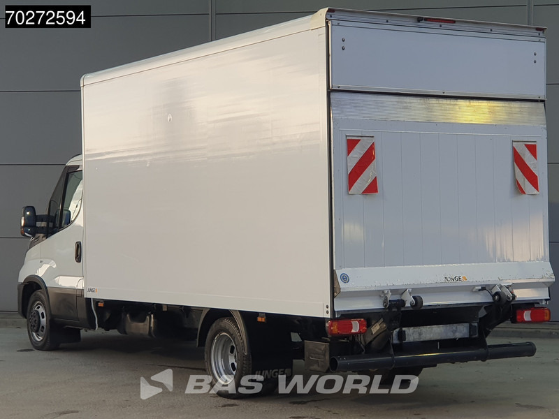 Iveco Daily 35C16 Automaat Laadklep Bakwagen Airco Camera Dubbellucht Meubelbak Koffer Airco - Furgoneta caja cerrada: foto 2 Iveco Daily 35C16 Automaat Laadklep Bakwagen Airco Camera Dubbellucht Meubelbak Koffer Airco - Furgoneta caja cerrada: foto 2