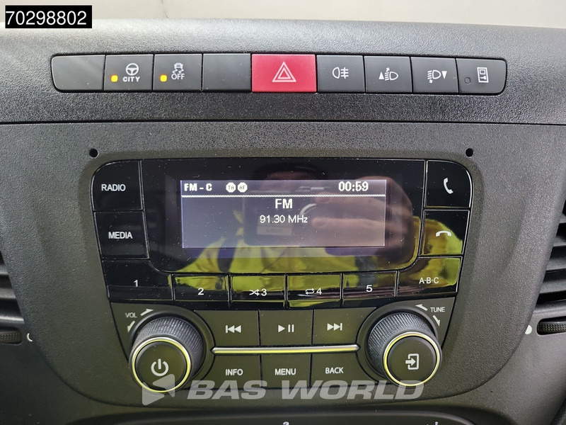 Leasing de Iveco Daily 35C16 Laadklep Dubbellucht Bakwagen 160PK Airco Euro6 Meubelbak Koffer Airco Iveco Daily 35C16 Laadklep Dubbellucht Bakwagen 160PK Airco Euro6 Meubelbak Koffer Airco: foto 12 Leasing de Iveco Daily 35C16 Laadklep Dubbellucht Bakwagen 160PK Airco Euro6 Meubelbak Koffer Airco Iveco Daily 35C16 Laadklep Dubbellucht Bakwagen 160PK Airco Euro6 Meubelbak Koffer Airco: foto 12