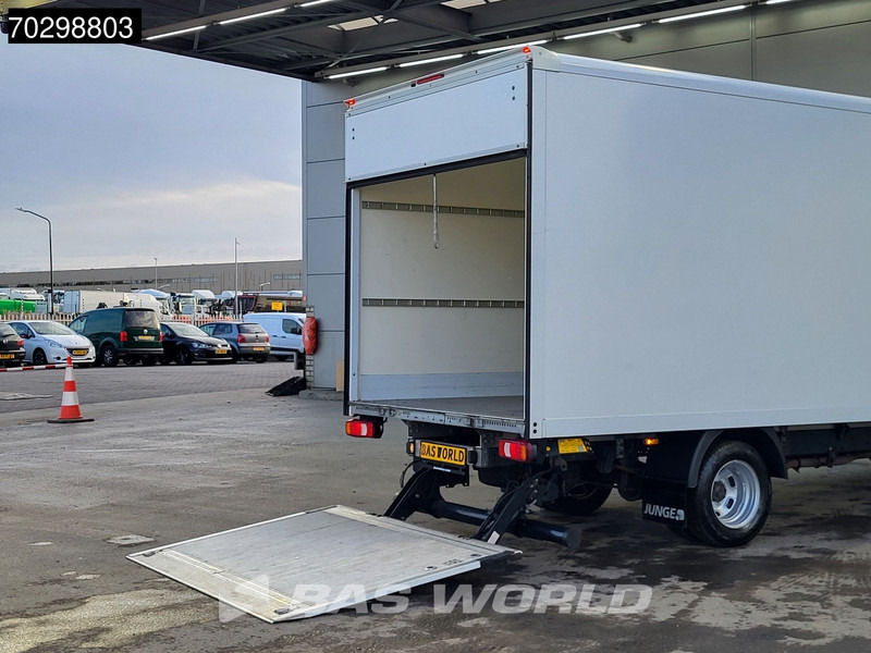 Iveco Daily 35C16 Laadklep Dubbellucht Bakwagen 160PK Airco Euro6 Meubelbak Koffer Airco - Furgoneta caja cerrada: foto 3 Iveco Daily 35C16 Laadklep Dubbellucht Bakwagen 160PK Airco Euro6 Meubelbak Koffer Airco - Furgoneta caja cerrada: foto 3