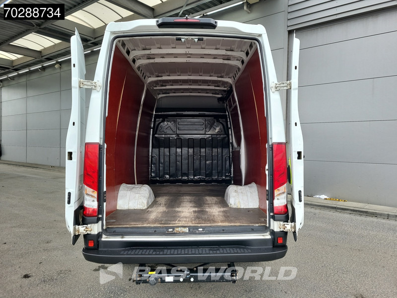 Furgón Iveco Daily 35C18 3.0L Automaat Dubbellucht L2H2 3,5t Trekhaak Airco Cruise Camera Euro6 L2 12m3 Airco Trekhaak Cruise control: foto 6