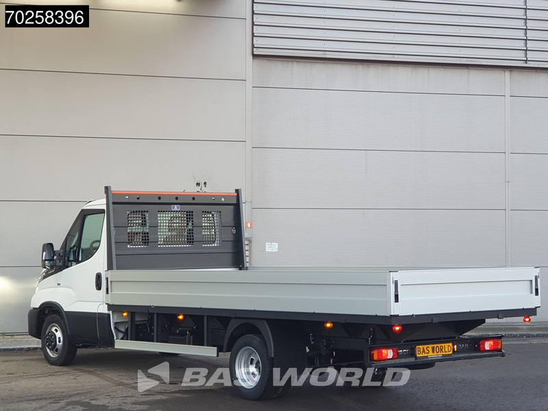 Iveco Daily 35C21 3.0L Automaat 210PK 2025-Model Open laadbak Dubbellucht CarPlay ACC LED 3,5T Trekvermogen Euro6 Pritsche Pickup Airco - Furgoneta caja abierta: foto 2 Iveco Daily 35C21 3.0L Automaat 210PK 2025-Model Open laadbak Dubbellucht CarPlay ACC LED 3,5T Trekvermogen Euro6 Pritsche Pickup Airco - Furgoneta caja abierta: foto 2