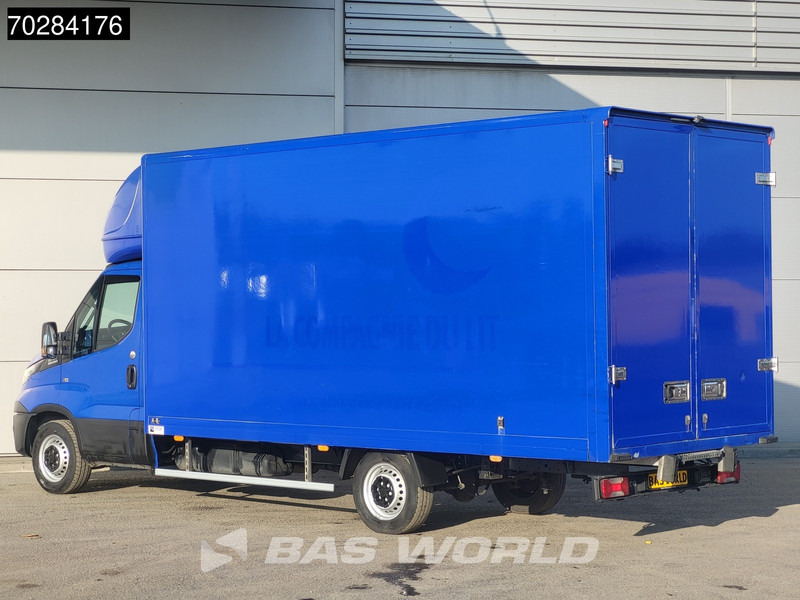 Iveco Daily 35S14 Automaat Bakwagen Achterdeuren 488cm lang! Airco Cruise Euro6 Meubelbak Koffer 24m3 Airco Cruise control - Furgoneta caja cerrada: foto 2 Iveco Daily 35S14 Automaat Bakwagen Achterdeuren 488cm lang! Airco Cruise Euro6 Meubelbak Koffer 24m3 Airco Cruise control - Furgoneta caja cerrada: foto 2