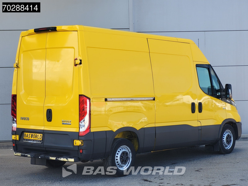 Iveco Daily 35S14 Automaat L2H2 ACC LED 3,5t Trekgewicht Airco Cruise Camera Werkplaatsinrichting Euro6 L2 11m3 Airco - Furgón: foto 5 Iveco Daily 35S14 Automaat L2H2 ACC LED 3,5t Trekgewicht Airco Cruise Camera Werkplaatsinrichting Euro6 L2 11m3 Airco - Furgón: foto 5