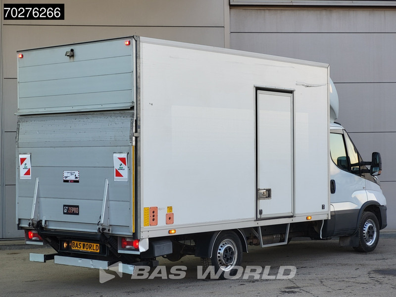Iveco Daily 35S14 Automaat Laadklep Bakwagen Zijdeur Airco Cruise Meubelbak Koffer Airco Cruise control - Furgoneta caja cerrada: foto 5 Iveco Daily 35S14 Automaat Laadklep Bakwagen Zijdeur Airco Cruise Meubelbak Koffer Airco Cruise control - Furgoneta caja cerrada: foto 5