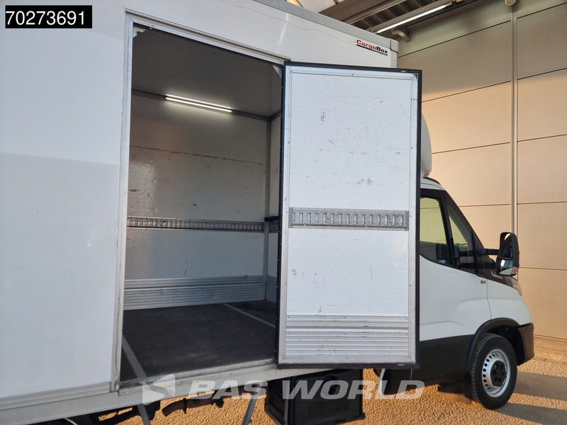 Iveco Daily 35S14 Automaat Laadklep Zijdeur Bakwagen Airco Cruise Meubelbak Koffer 20m3 Airco Cruise control - Furgoneta caja cerrada: foto 3 Iveco Daily 35S14 Automaat Laadklep Zijdeur Bakwagen Airco Cruise Meubelbak Koffer 20m3 Airco Cruise control - Furgoneta caja cerrada: foto 3