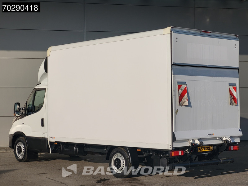 Iveco Daily 35S16 Automaat Bakwagen Laadklep Airco Camera Euro6 Meubelbak Koffer 21m3 Airco - Furgoneta caja cerrada: foto 2 Iveco Daily 35S16 Automaat Bakwagen Laadklep Airco Camera Euro6 Meubelbak Koffer 21m3 Airco - Furgoneta caja cerrada: foto 2
