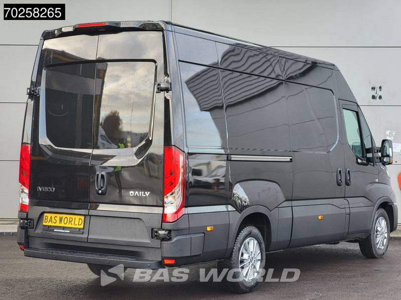 Iveco Daily 35S21 210PK 3.0L Automaat 2025 model L2H2 ACC LED CarPlay Velgen Camera 12m3 Airco - Furgón: foto 2 Iveco Daily 35S21 210PK 3.0L Automaat 2025 model L2H2 ACC LED CarPlay Velgen Camera 12m3 Airco - Furgón: foto 2
