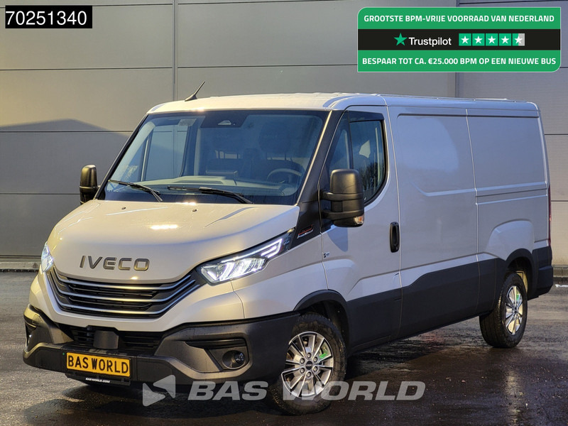 Iveco Daily 35S21 210PK 3.0L Automaat Laag dak L2H1 2025model 3.5t Trekhaak LED Navi ACC Camera 8m3 Airco Trekhaak - Furgón: foto 1 Iveco Daily 35S21 210PK 3.0L Automaat Laag dak L2H1 2025model 3.5t Trekhaak LED Navi ACC Camera 8m3 Airco Trekhaak - Furgón: foto 1