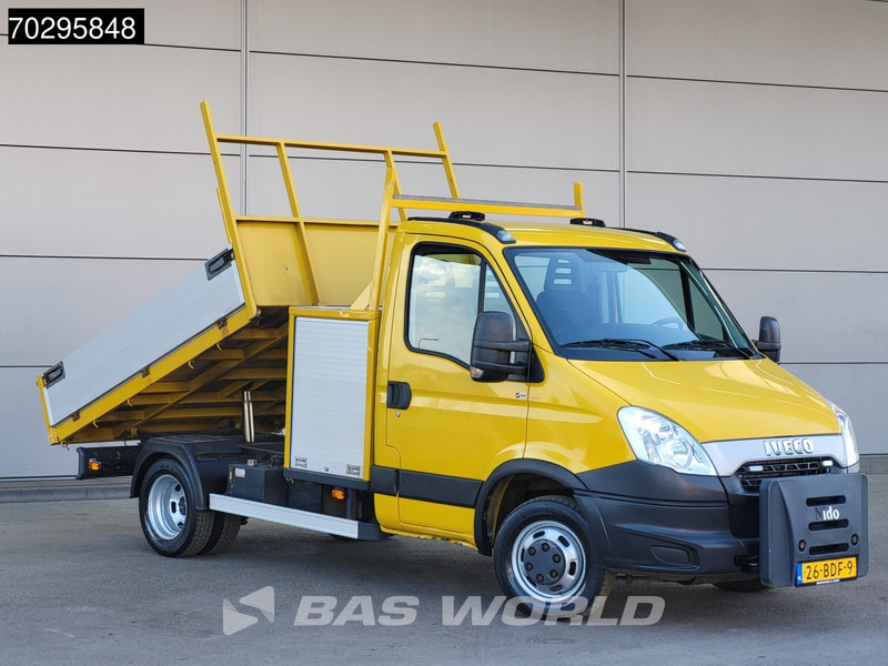 Iveco Daily 50C15 3.0L Kipper met Kist Dubbellucht 3,5t Trekhaak Kieper Tipper Benne Trekhaak - Furgoneta basculante: foto 3 Iveco Daily 50C15 3.0L Kipper met Kist Dubbellucht 3,5t Trekhaak Kieper Tipper Benne Trekhaak - Furgoneta basculante: foto 3