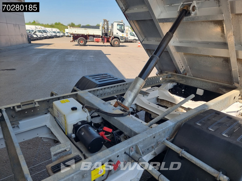MAN TGE 5.120 Kipper met Kist Dubbel Cabine Dubbellucht 3,5t Trekhaak Navi Airco Cruise Camera Tipper Benne Kieper m3 Airco Dubbel cabine Trek - Furgoneta basculante: foto 5 MAN TGE 5.120 Kipper met Kist Dubbel Cabine Dubbellucht 3,5t Trekhaak Navi Airco Cruise Camera Tipper Benne Kieper m3 Airco Dubbel cabine Trek - Furgoneta basculante: foto 5