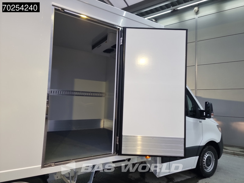 Furgoneta frigorifica nuevo Mercedes-Benz Sprinter 315 CDI Koelwagen Thermo King V-300max 230V stekker Bakwagen Koel Kühlwagen 13m3 Airco Cruise control: foto 7