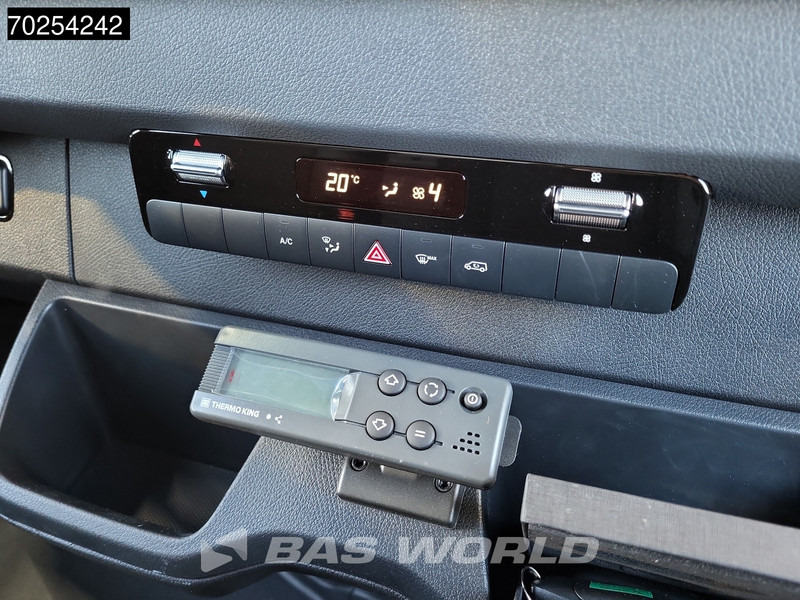 Furgoneta frigorifica nuevo Mercedes-Benz Sprinter 315 CDI Koelwagen Thermo King V-300max 230V stekker Bakwagen Koel Kühlwagen 13m3 Airco: foto 10