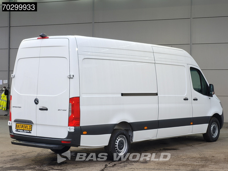Mercedes-Benz Sprinter 317 CDI Automaat 2025 Model L3H2 Airco Cruise Camera Parkeersensoren 10inch MBUX CarPlay Euro6 L3 Airco Cruise control - Furgón: foto 5 Mercedes-Benz Sprinter 317 CDI Automaat 2025 Model L3H2 Airco Cruise Camera Parkeersensoren 10inch MBUX CarPlay Euro6 L3 Airco Cruise control - Furgón: foto 5