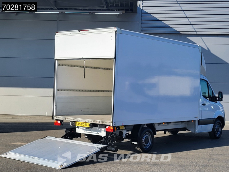 Mercedes-Benz Sprinter 317 CDI Automaat Laadklep Bakwagen Airco Camera Euro6 Meubelbak Koffer Airco - Furgoneta caja cerrada: foto 3 Mercedes-Benz Sprinter 317 CDI Automaat Laadklep Bakwagen Airco Camera Euro6 Meubelbak Koffer Airco - Furgoneta caja cerrada: foto 3