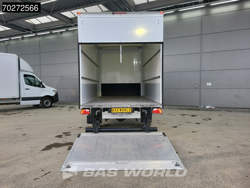 Mercedes-Benz Sprinter 317 CDI Bakwagen Automaat Laadklep Camera Meubelbak Koffer LBW 20m3 Airco - Furgoneta caja cerrada: foto 3 Mercedes-Benz Sprinter 317 CDI Bakwagen Automaat Laadklep Camera Meubelbak Koffer LBW 20m3 Airco - Furgoneta caja cerrada: foto 3