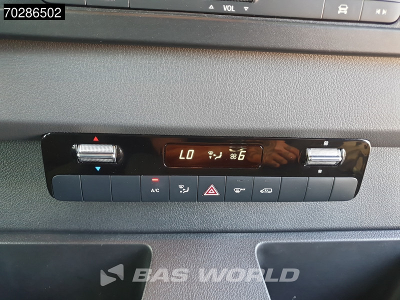 Furgón Mercedes-Benz Sprinter 319 CDI Automaat L2H2 190PK Trekhaak Airco Camera Parkeersensoren Euro6 L2 12m3 Airco Trekhaak: foto 16