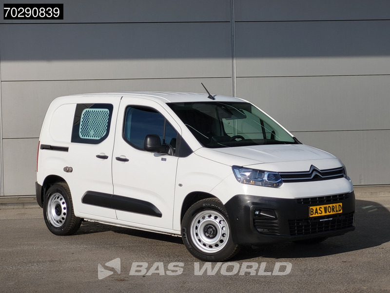Opel Combo 110PK L1H1 Benzine Emissievrije Euro6 Automaat Navi Airco Cruise Parkeersensoren L1 3m3 Airco Cruise control - Furgoneta pequeña: foto 5 Opel Combo 110PK L1H1 Benzine Emissievrije Euro6 Automaat Navi Airco Cruise Parkeersensoren L1 3m3 Airco Cruise control - Furgoneta pequeña: foto 5