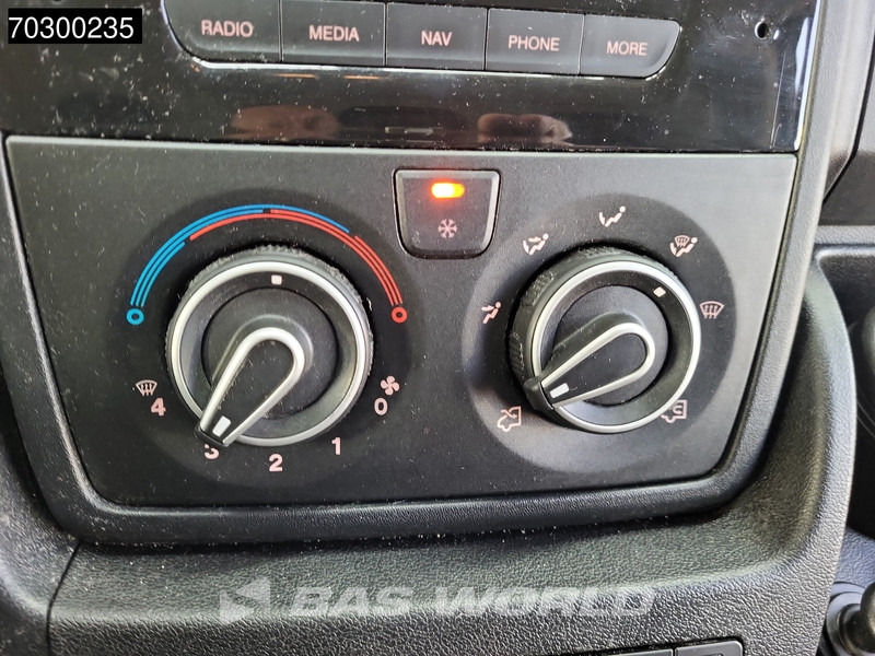 Furgón Opel Movano 165PK L2H2 Trekhaak Navi 165PK Airco Cruise Camera Parkeersensoren APK 05-2026 Euro6 L2 Airco Trekhaak Cruise control: foto 15