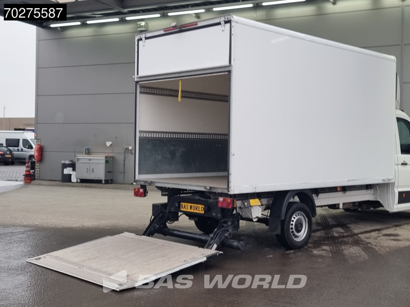 Volkswagen Crafter 177pk Automaat Laadklep Bakwagen Airco Camera Meubelbak Koffer 19m3 Airco - Furgoneta caja cerrada: foto 3 Volkswagen Crafter 177pk Automaat Laadklep Bakwagen Airco Camera Meubelbak Koffer 19m3 Airco - Furgoneta caja cerrada: foto 3