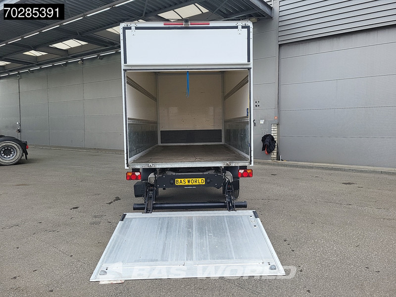 Volkswagen Crafter 177pk Automaat Laadklep Bakwagen Airco Camera Meubelbak Koffer 20m3 Airco - Furgoneta caja cerrada: foto 3 Volkswagen Crafter 177pk Automaat Laadklep Bakwagen Airco Camera Meubelbak Koffer 20m3 Airco - Furgoneta caja cerrada: foto 3