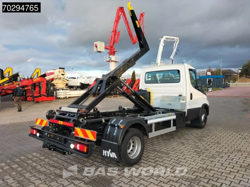 Iveco Daily 70C18 5 Tonnes Hooklift Euro 6 A/C - Furgoneta basculante: foto 5 Iveco Daily 70C18 5 Tonnes Hooklift Euro 6 A/C - Furgoneta basculante: foto 5