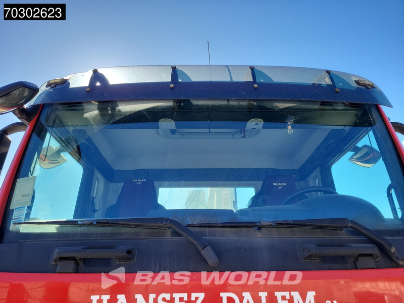 Camión volquete, Camión grúa MAN TGS 33.440 6X4 Palfinger PK23001-EH Kran Crane Big-Axle 13m3 tipper Euro 6: foto 9 Camión volquete, Camión grúa MAN TGS 33.440 6X4 Palfinger PK23001-EH Kran Crane Big-Axle 13m3 tipper Euro 6: foto 9