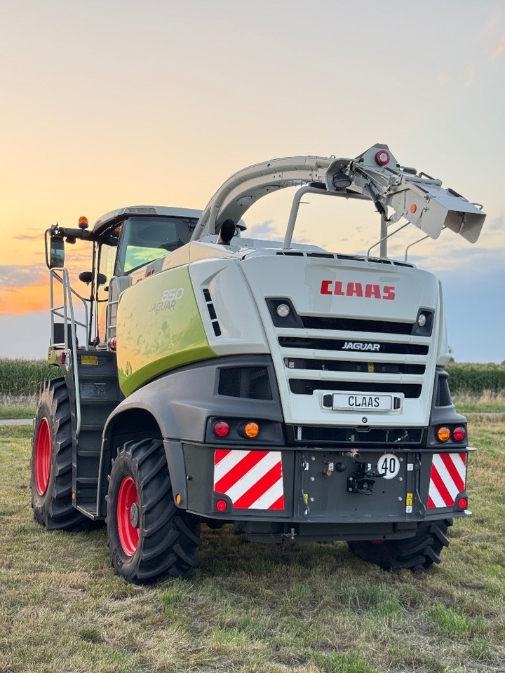 Claas Jaguar 850 Allrad + Kemper 360 PLUS - Cosechadora de forraje: foto 5 Claas Jaguar 850 Allrad + Kemper 360 PLUS - Cosechadora de forraje: foto 5