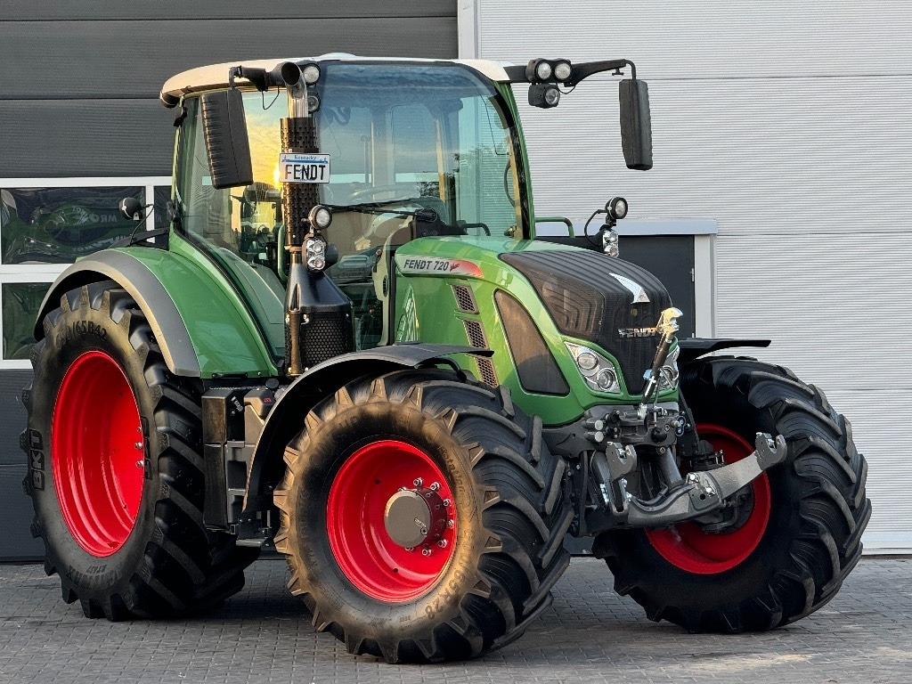 Fendt 720 Vario SCR Profi - Tractor: foto 2 Fendt 720 Vario SCR Profi - Tractor: foto 2