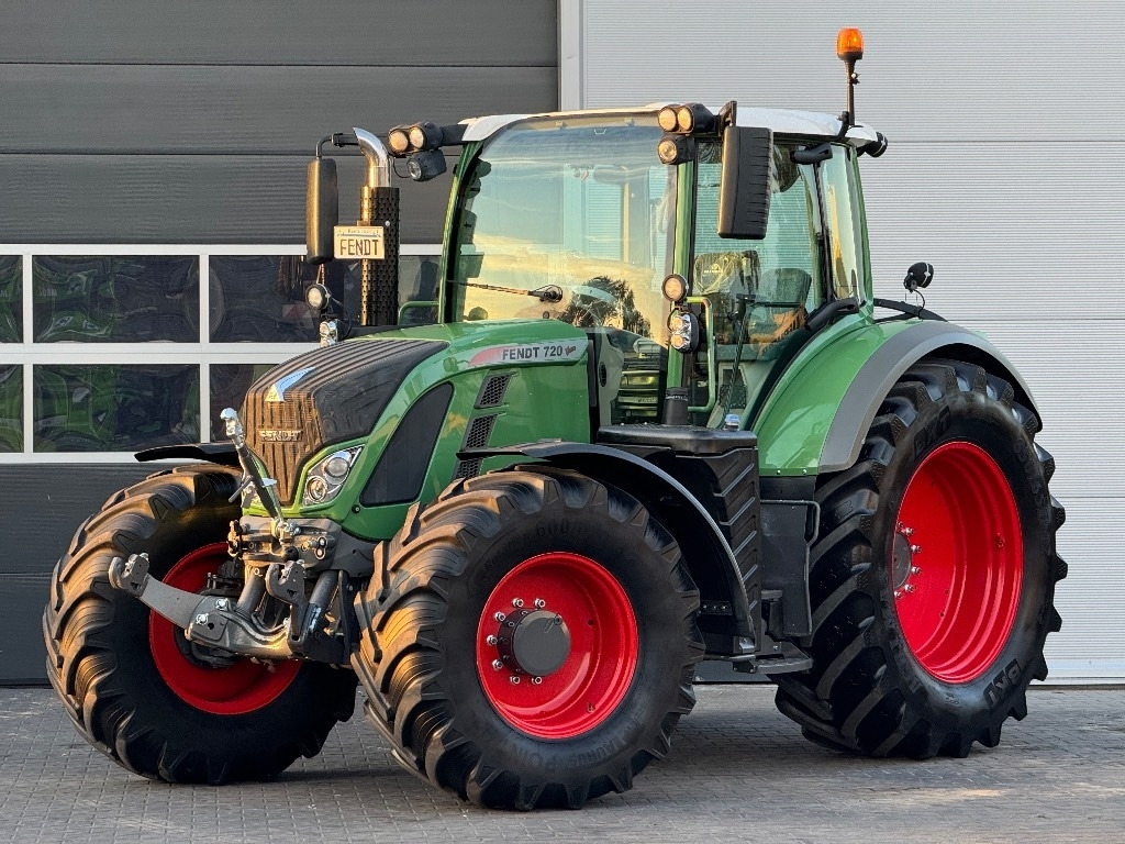 Fendt 720 Vario SCR Profi - Tractor: foto 1 Fendt 720 Vario SCR Profi - Tractor: foto 1