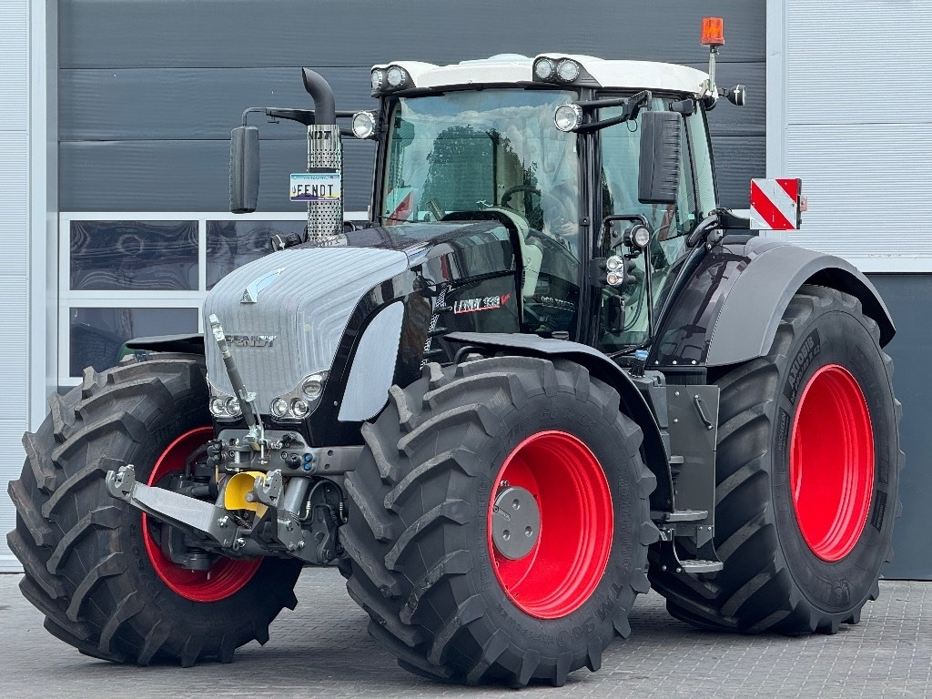 Fendt 939 Vario SCR Profi Plus - Tractor: foto 2 Fendt 939 Vario SCR Profi Plus - Tractor: foto 2